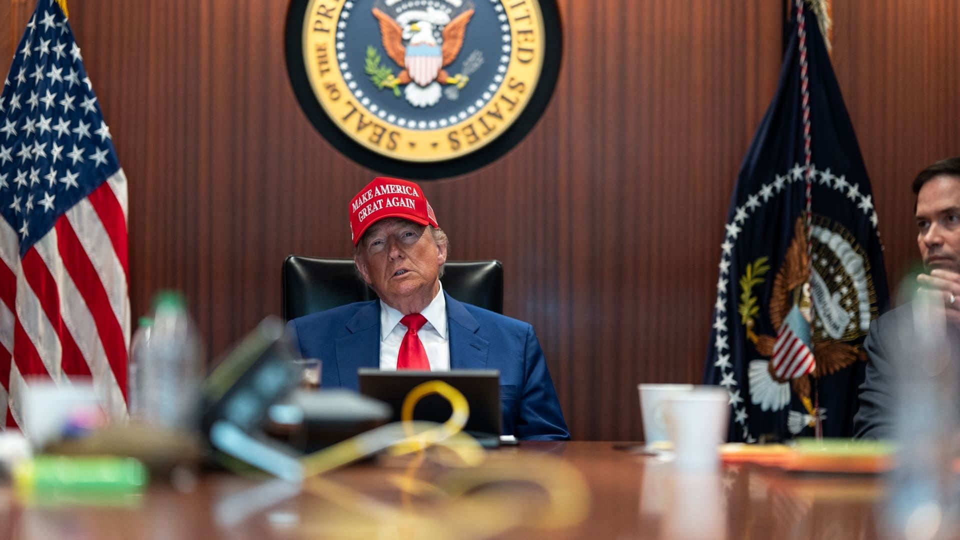 “No estoy contento con Israel”, declaró Trump ante violación del cese al fuego