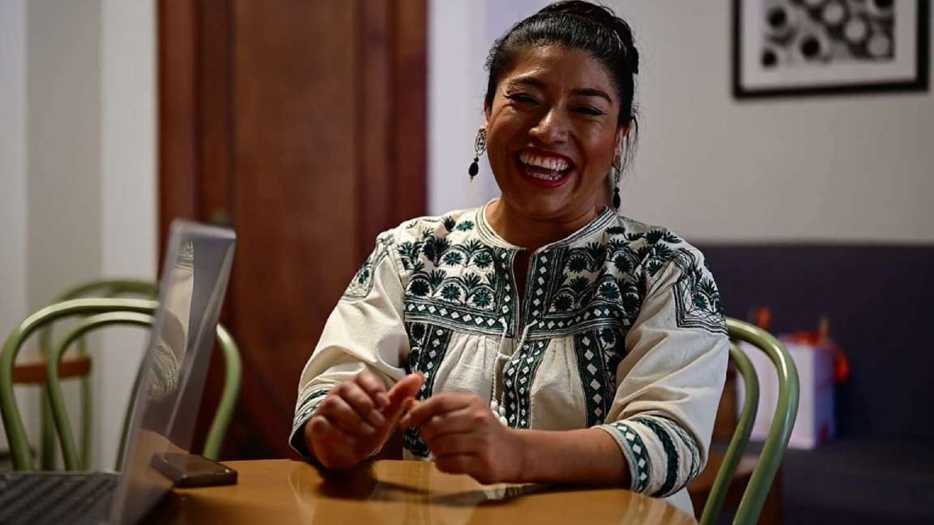 María Reyna González: la voz mixe de la música