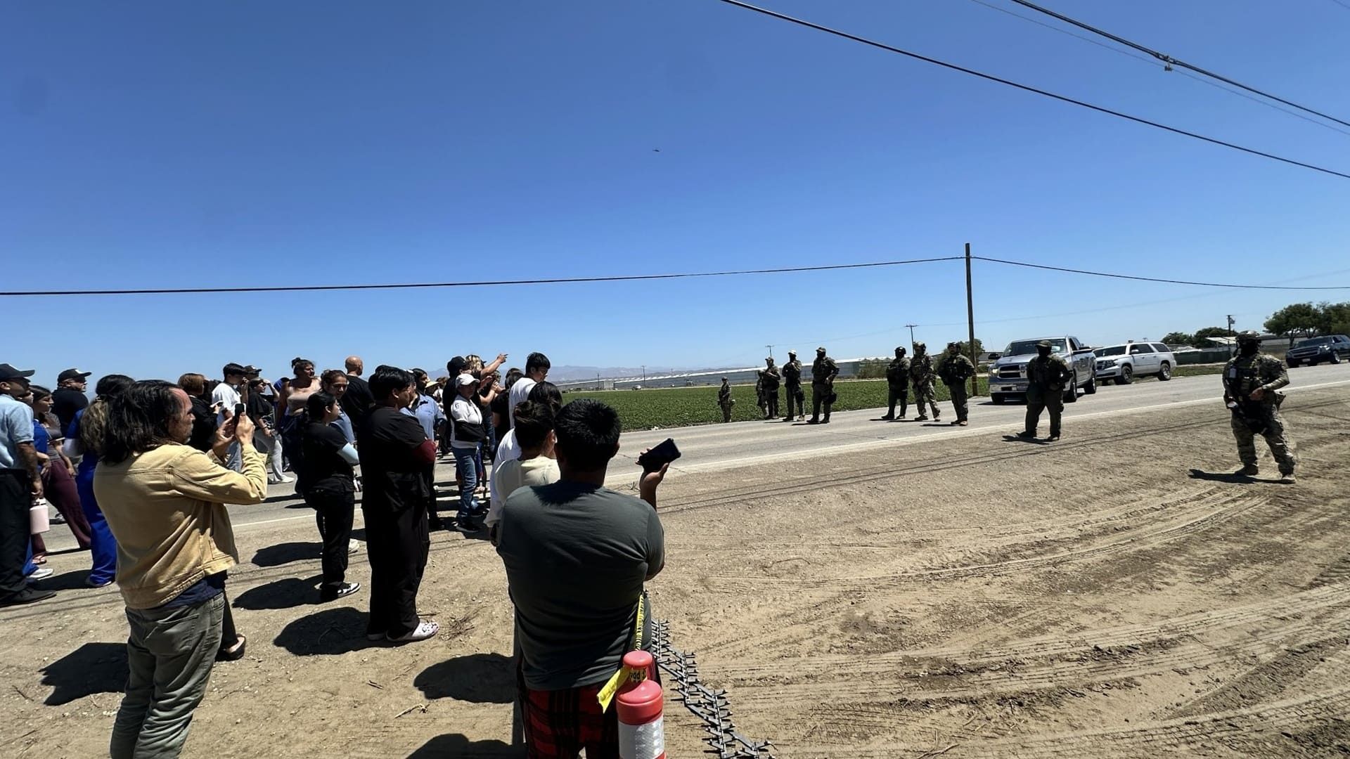 Otra redada migratoria en California; ICE y manifestantes se enfrentan
