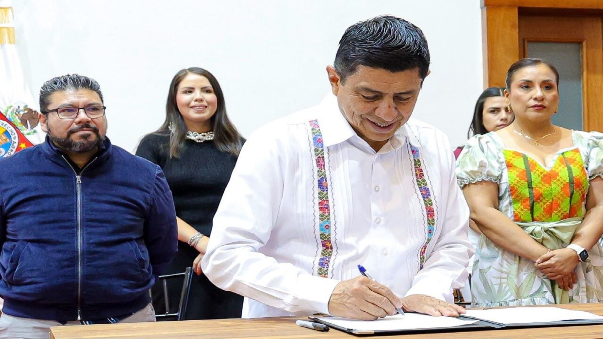 Oaxaca y Salomón Jara preparan una nueva Constitución Política para 2025