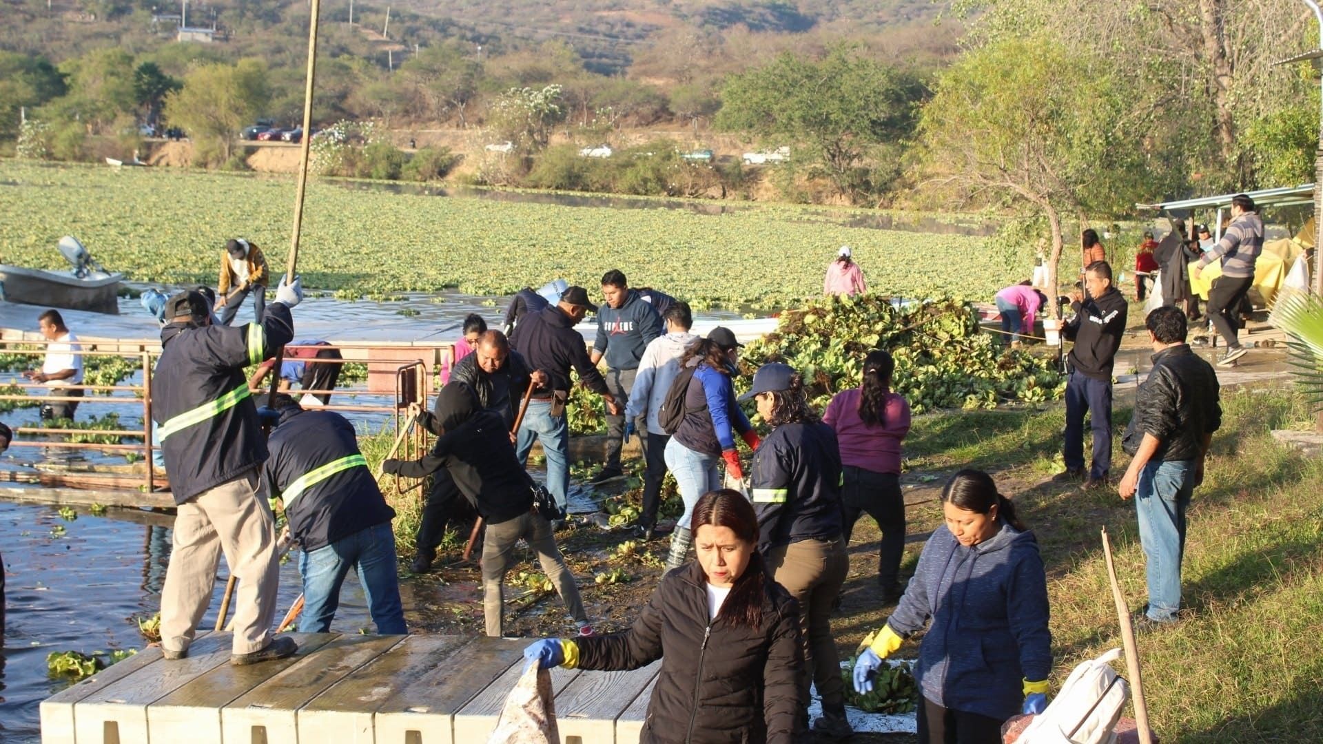 Celebran último tequio del 2025 en la presa Yosocuta de Huajuapan de León 