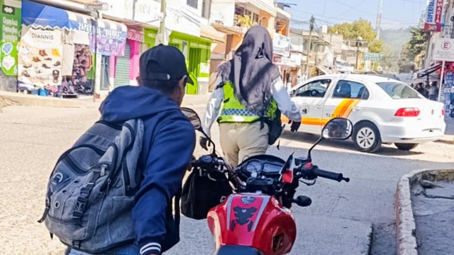 Refuerza Tlaxiaco programa “Cero Tolerancia 2026: Sin casco no hay moto” para prevenir accidentes