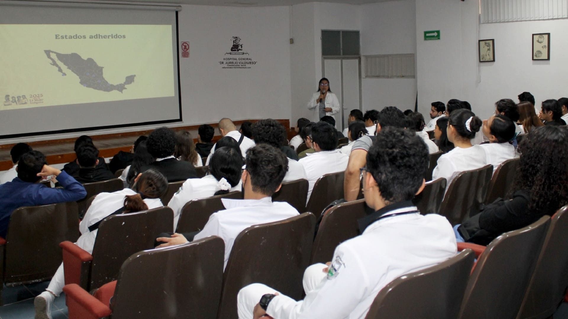 Realizan curso de inducción a becarios en el Hospital Aurelio Valdivieso