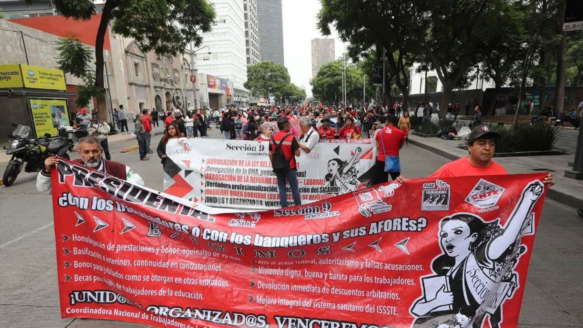 CNTE realiza bloqueos en zona centro de la CDMX