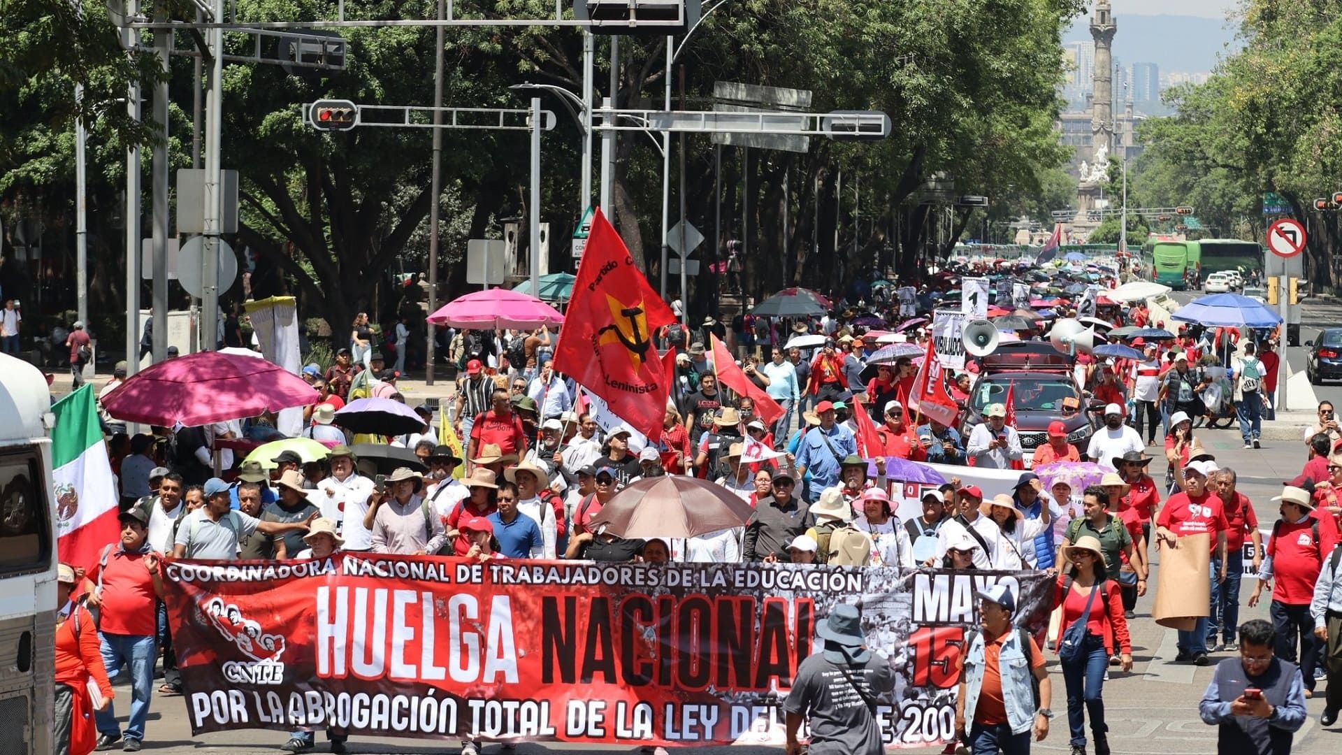 Diálogo serio y respuestas concretas, exigencia de maestros de la CNTE