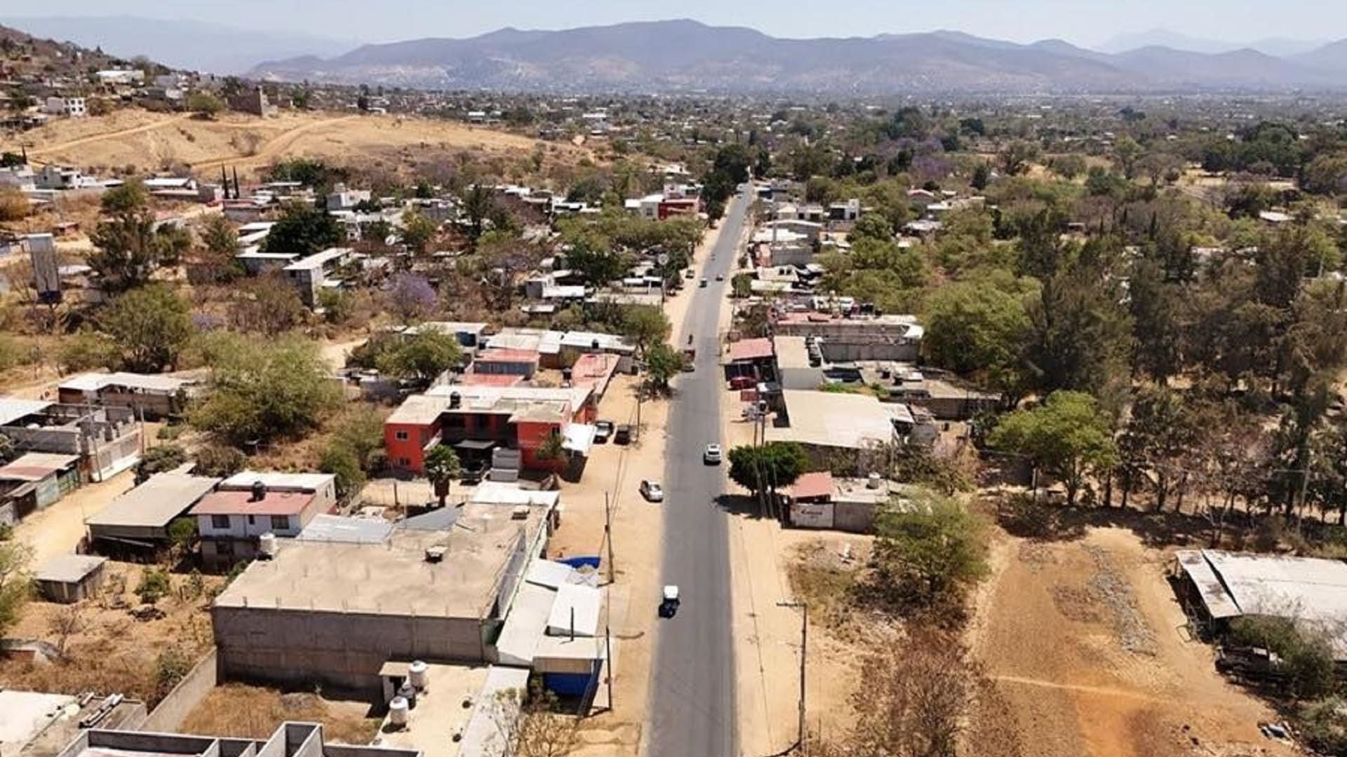 Concluyen en San Antonio Arrazola reencarpetamiento de carretera