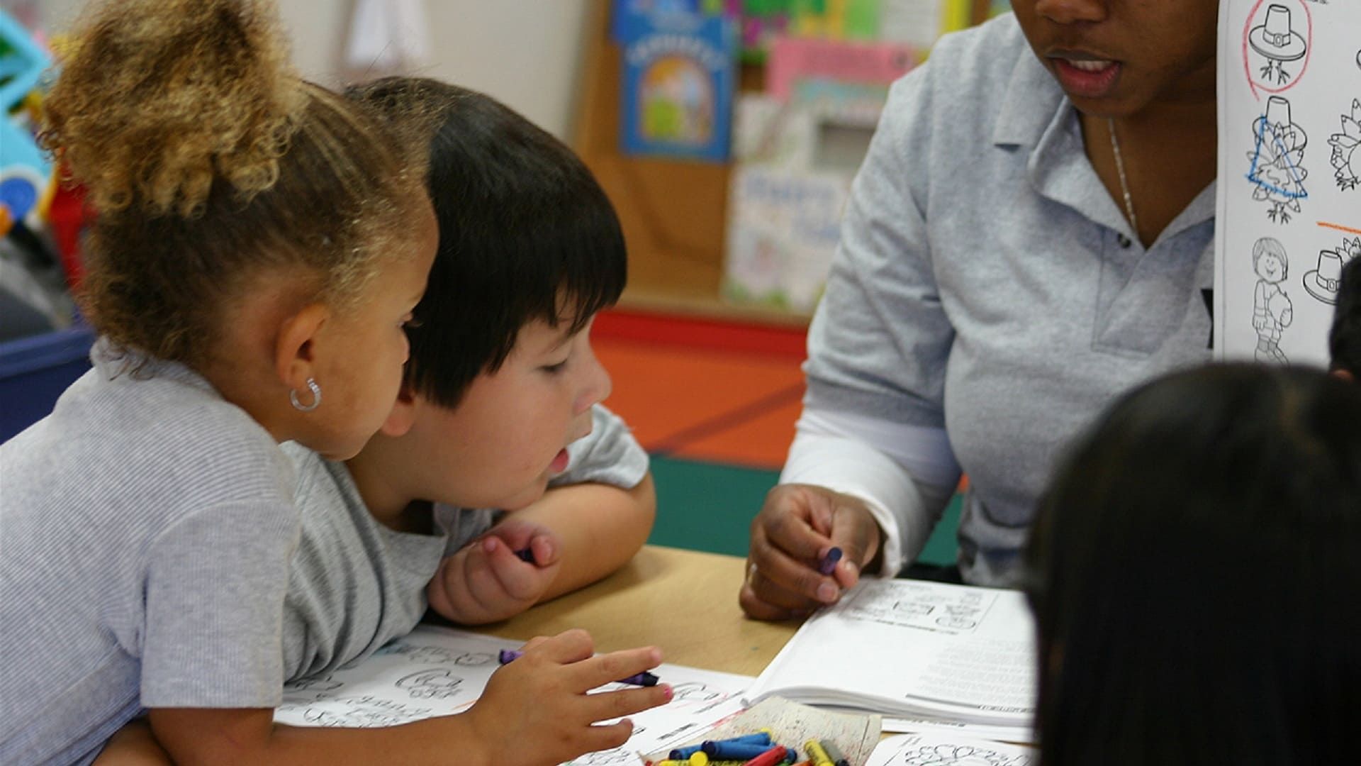 Apoyos visuales para niños con TEA
