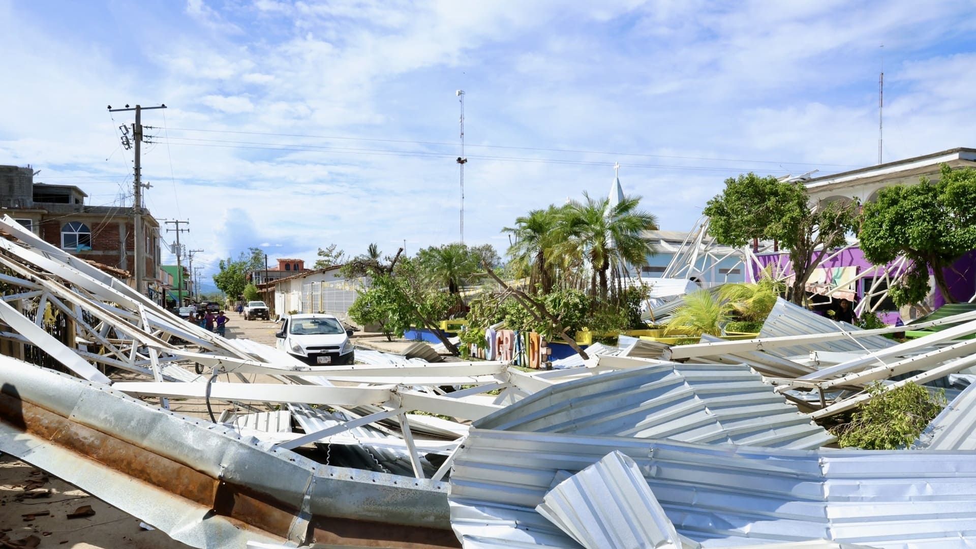 La Llanada de la Costa oaxaqueña, entre ruinas: casas sin techo ni servicios básicos