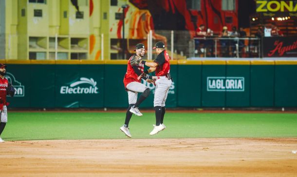 Guerreros de Oaxaca se lleva el duelo de pitcheo en Veracruz