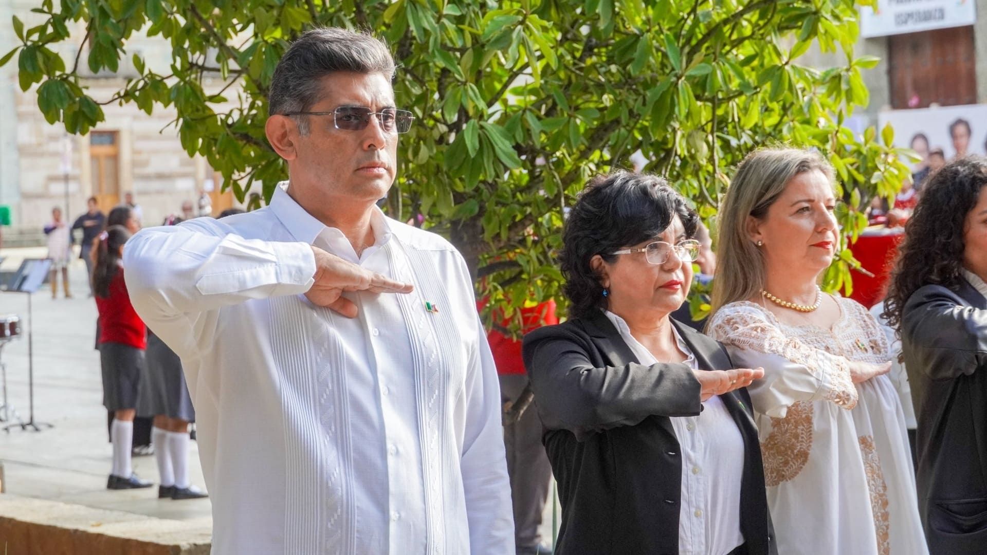 Liderazgo de mujeres construye un país más próspero: Raúl Ruiz Robles