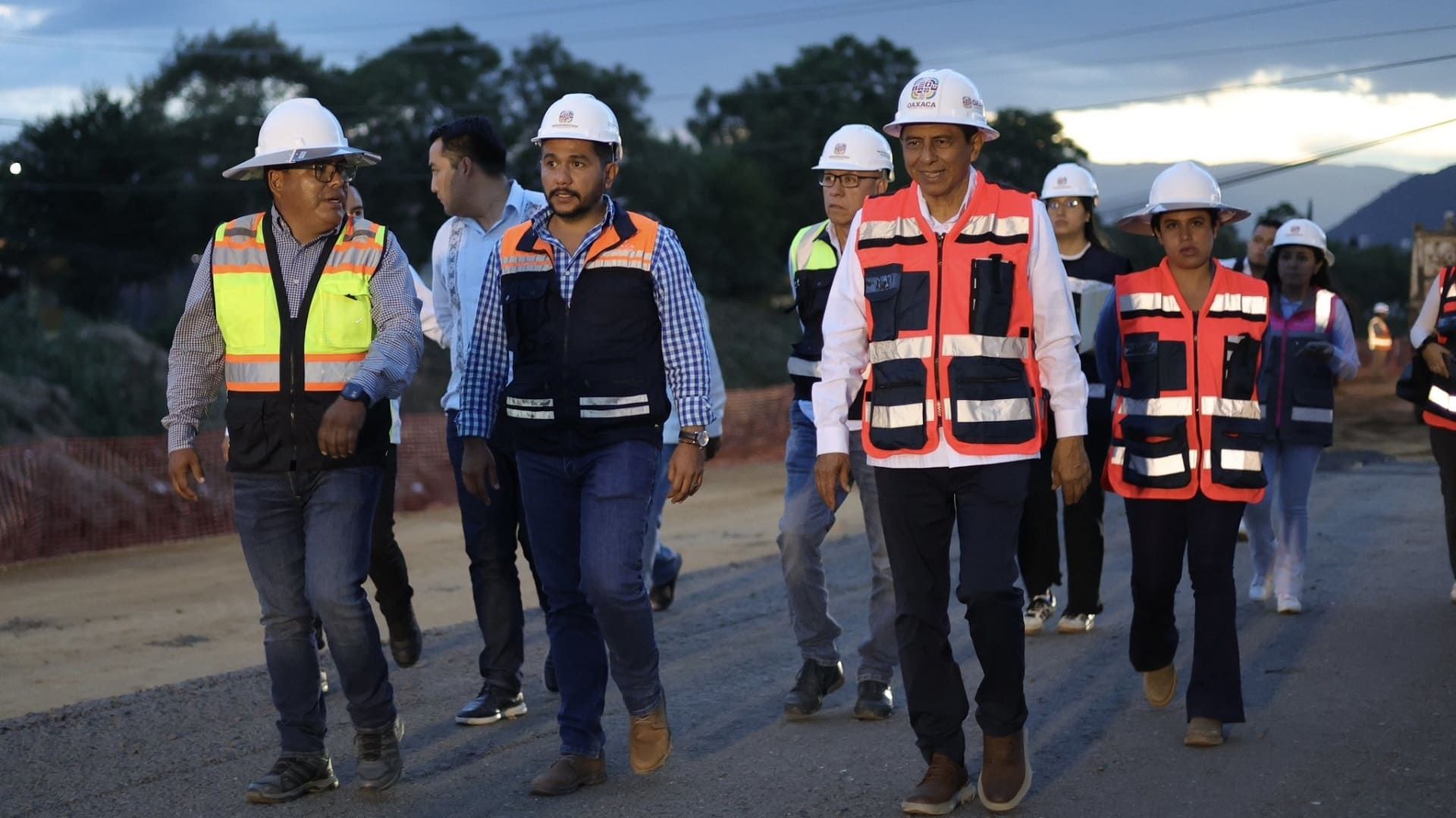 Gobierno de Oaxaca invierte 16 mil mdp en más de 5 mil obras entre 2023 y 2025